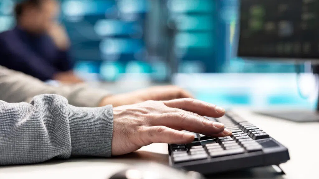 Erfahren Sie, wie Sie durch das Investieren in Kryptowährungen potenziell hohe Gewinne erzielen können.